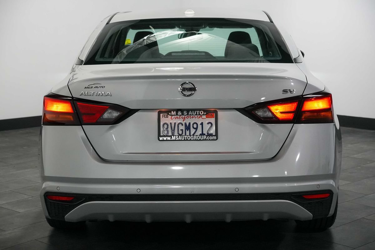 Used 2021 Nissan Altima 2.5 SV FWD image 5