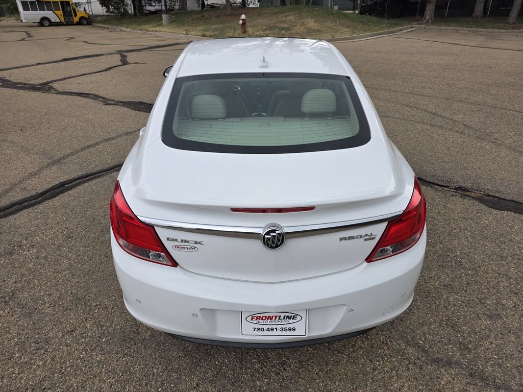 Used 2011 Buick Regal CXL w/ RL4 Preferred Equipment Group FWD image 6
