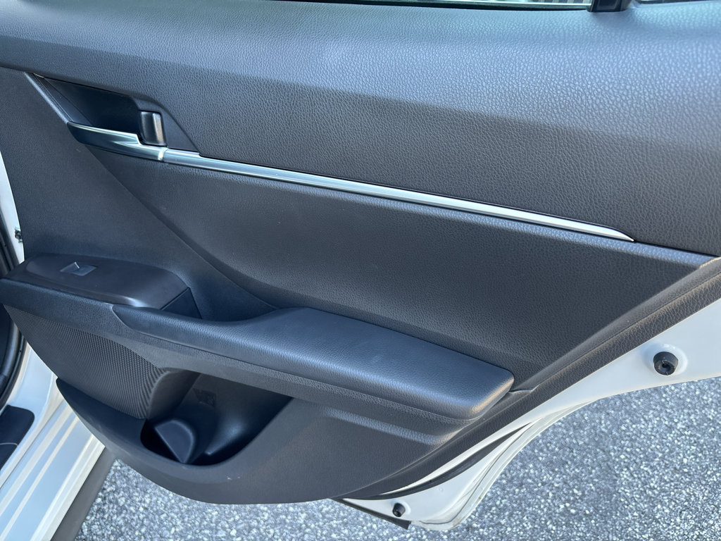 Used 2024 Toyota Camry SE w/ Convenience Package FWD image 23