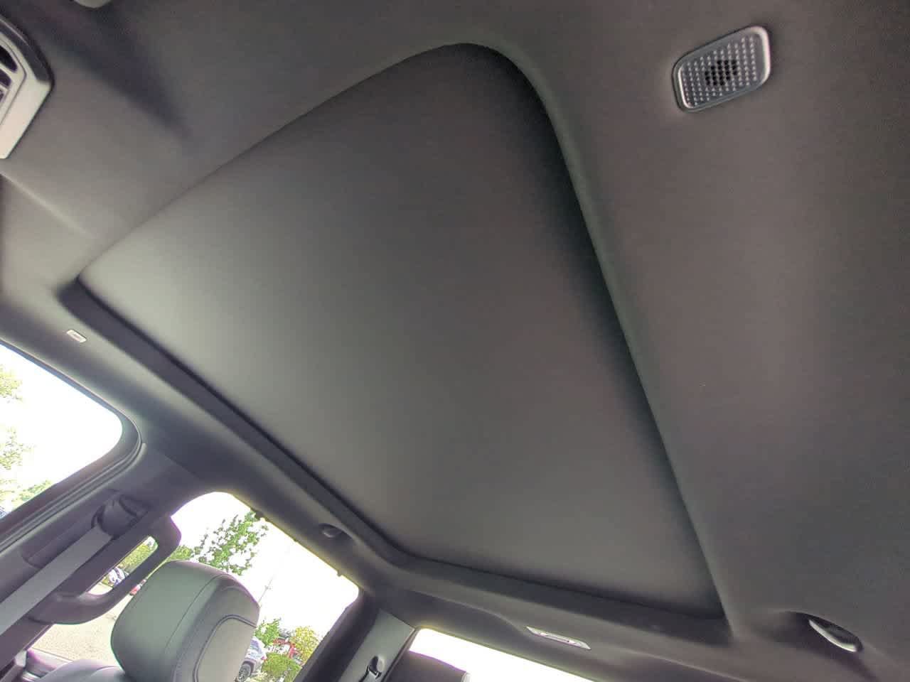 Used 2025 Toyota Tundra Platinum AWD/4WD image 19