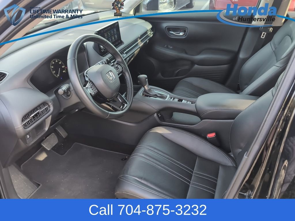 Used 2025 Honda HR-V EX-L image 13