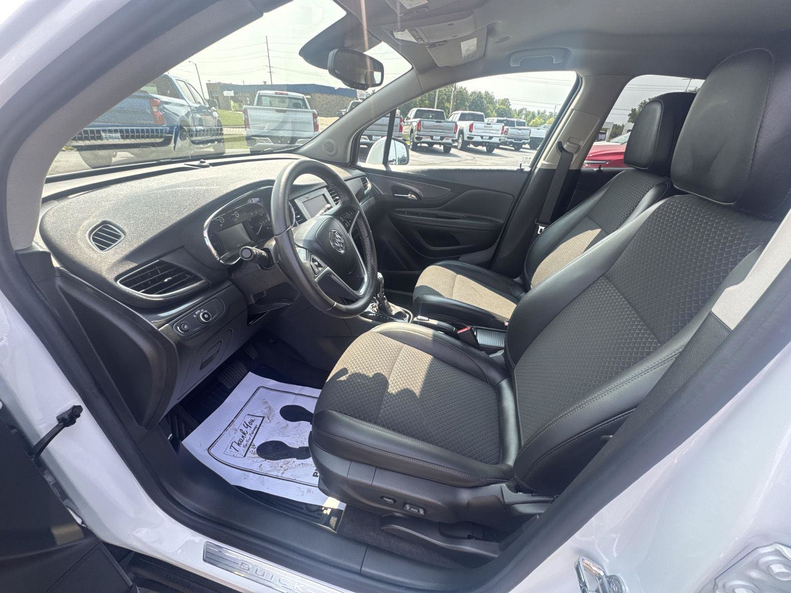 Used 2022 Buick Encore Preferred w/ Safety Package AWD/4WD image 7