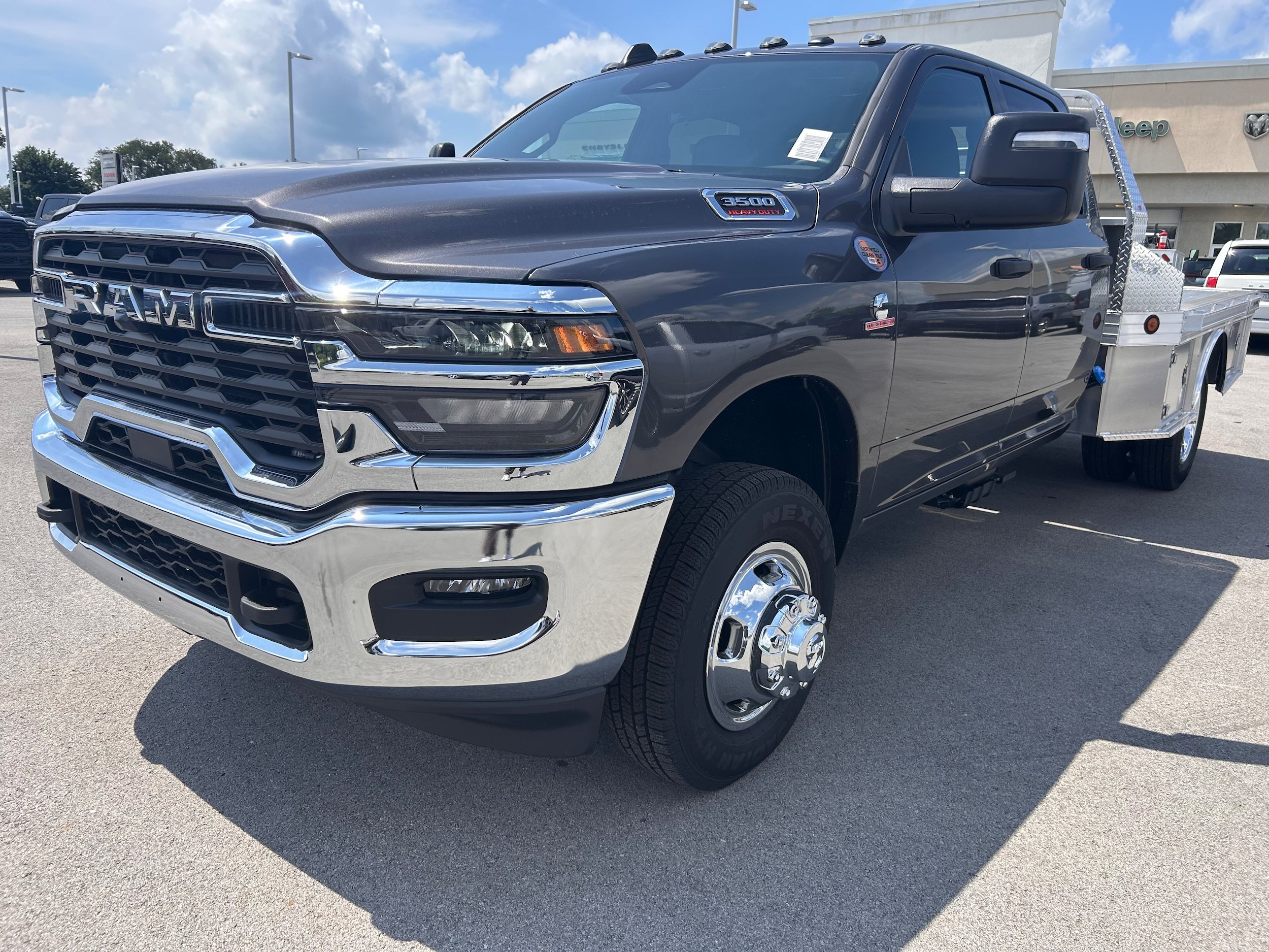 New 2026 RAM 3500 Tradesman w/ Chrome Appearance Group A AWD/4WD image 7
