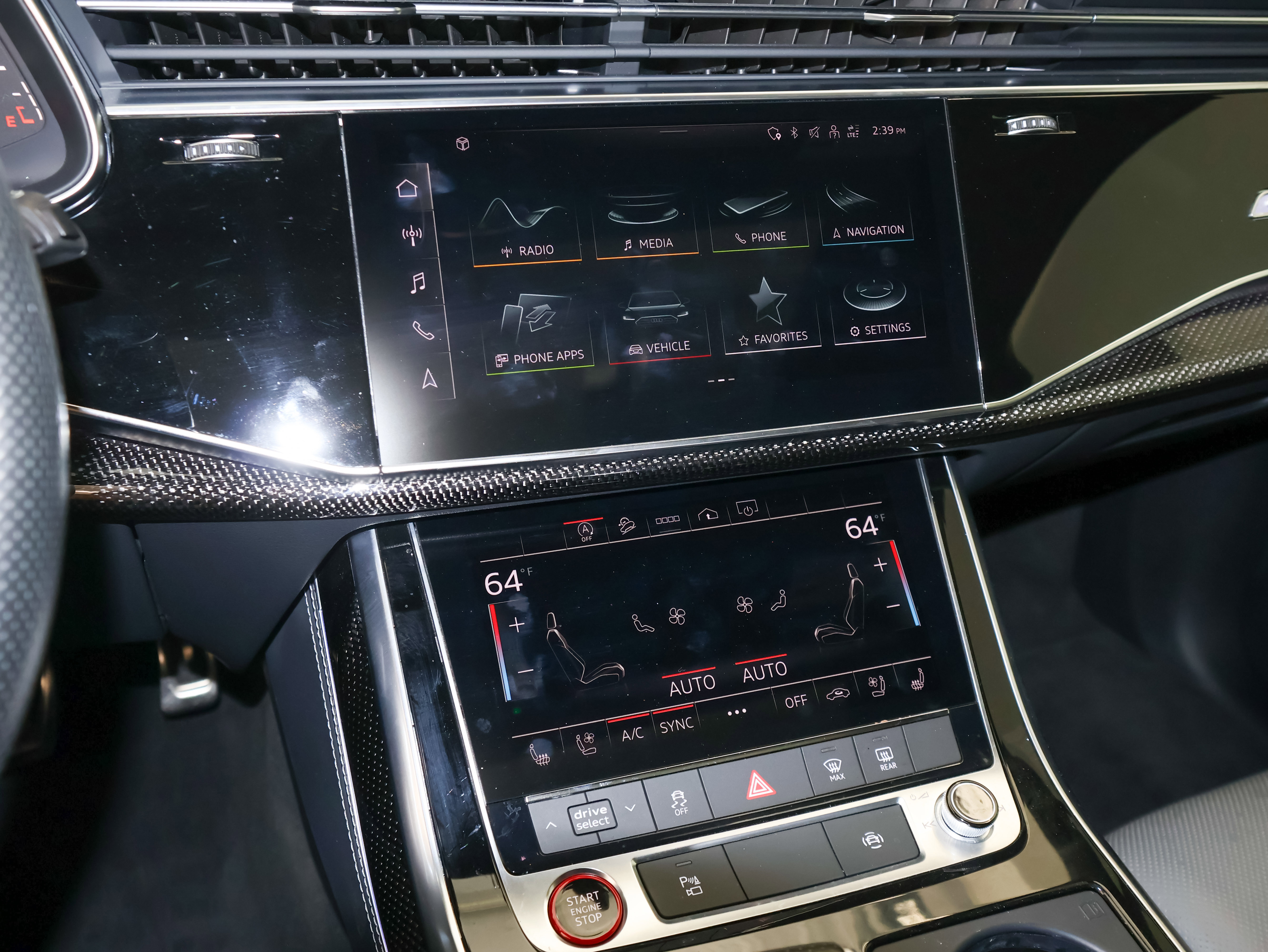 Used 2022 Audi SQ7 Premium Plus AWD/4WD image 31
