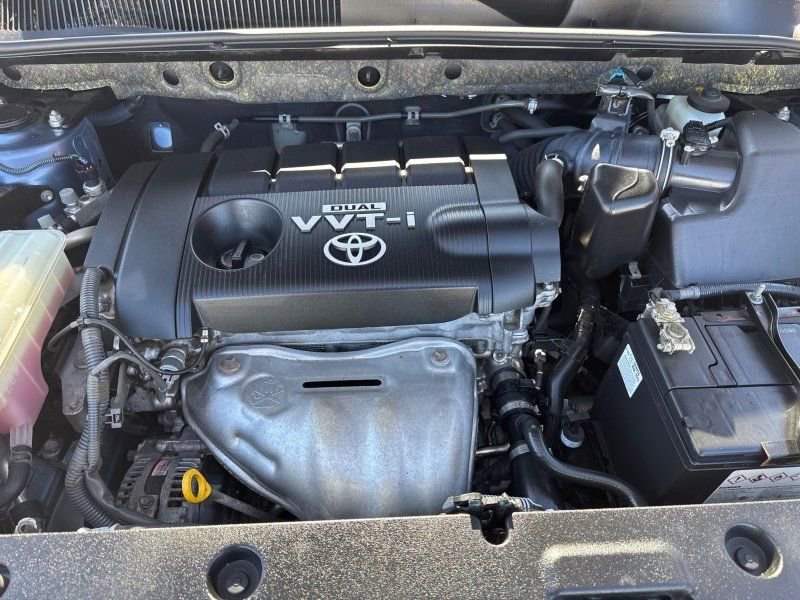 Used 2010 Toyota RAV4 Limited image 22