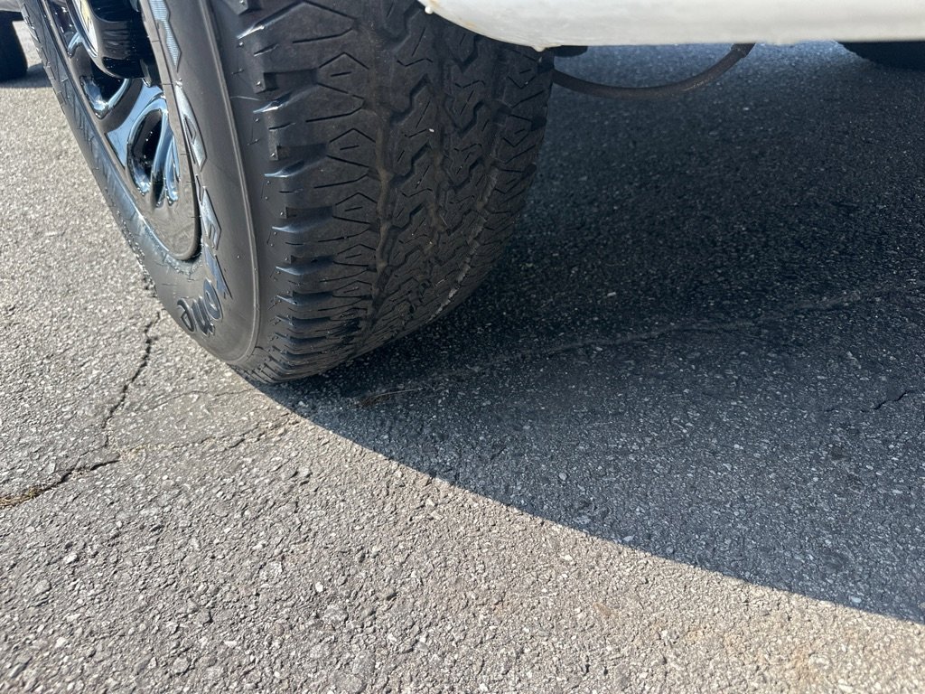 Used 2011 Chevrolet Express 1500 AWD w/ Power Package image 19