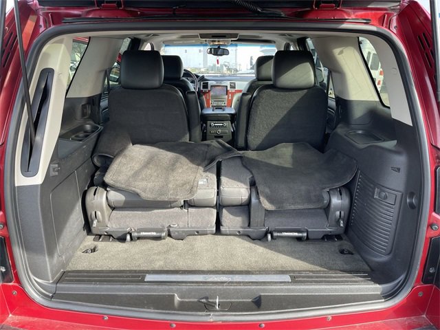 Used 2014 Cadillac Escalade Premium image 24