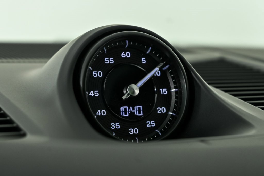 New 2026 Porsche Cayenne S image 17