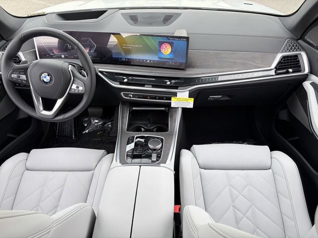Used 2026 BMW X5 xDrive40i AWD/4WD image 15