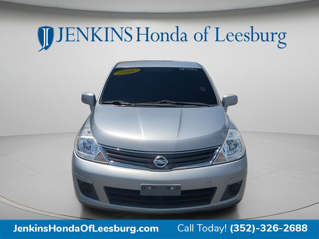 Used 2011 Nissan Versa 1.8 S FWD image 9