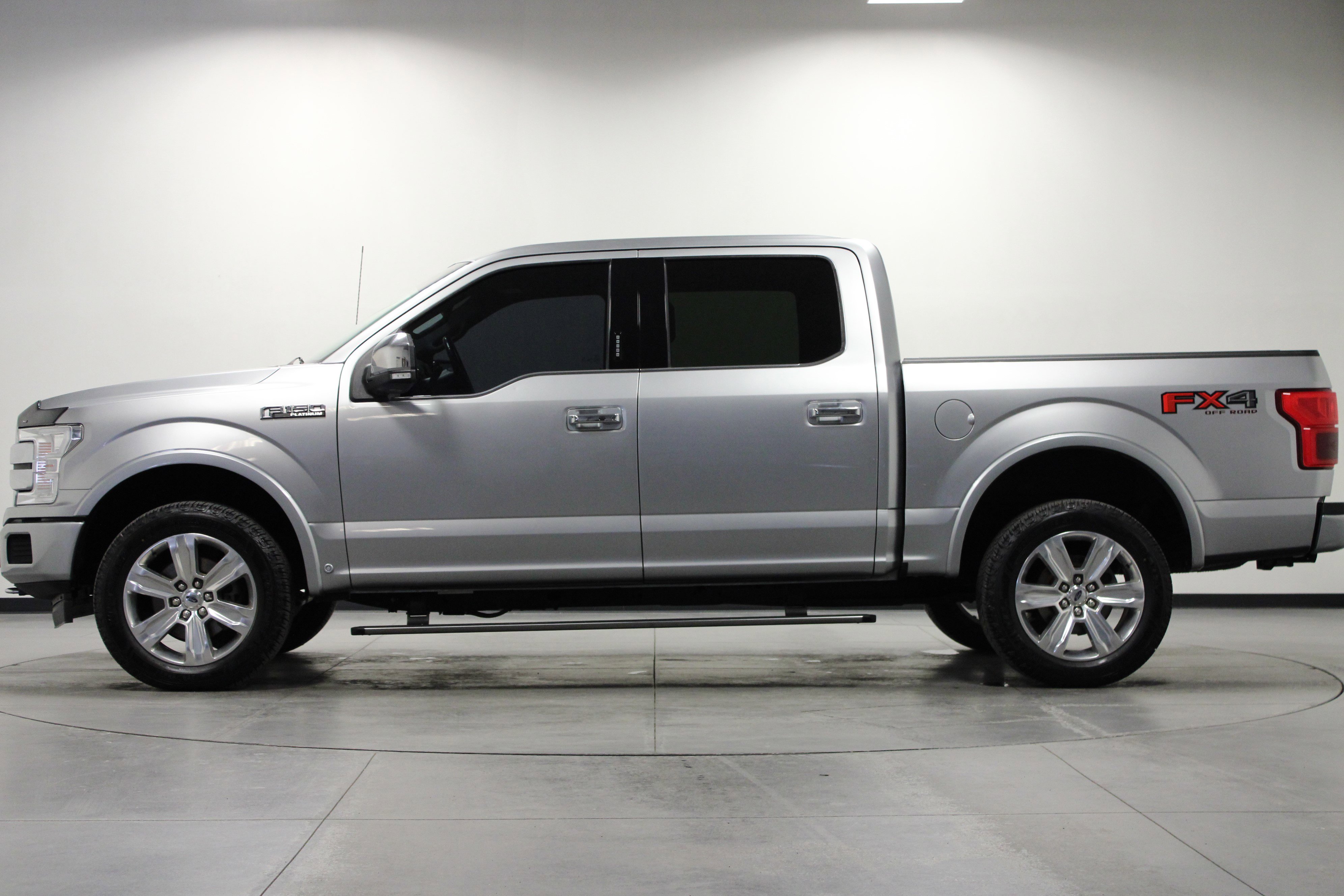 Used 2020 Ford F150 Platinum w/ Technology Package AWD/4WD image 7