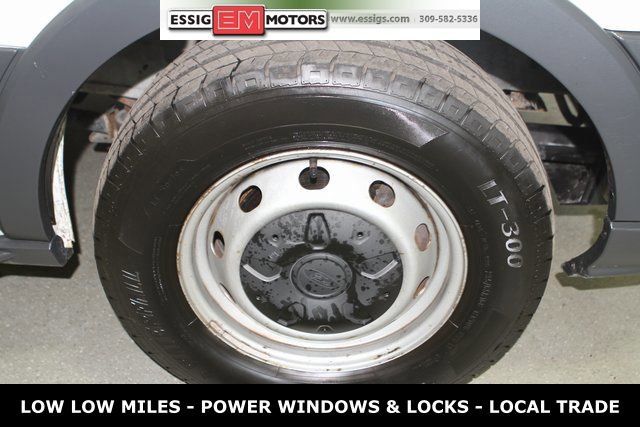 Used 2015 Ford Transit 150 130 Low Roof RWD image 5