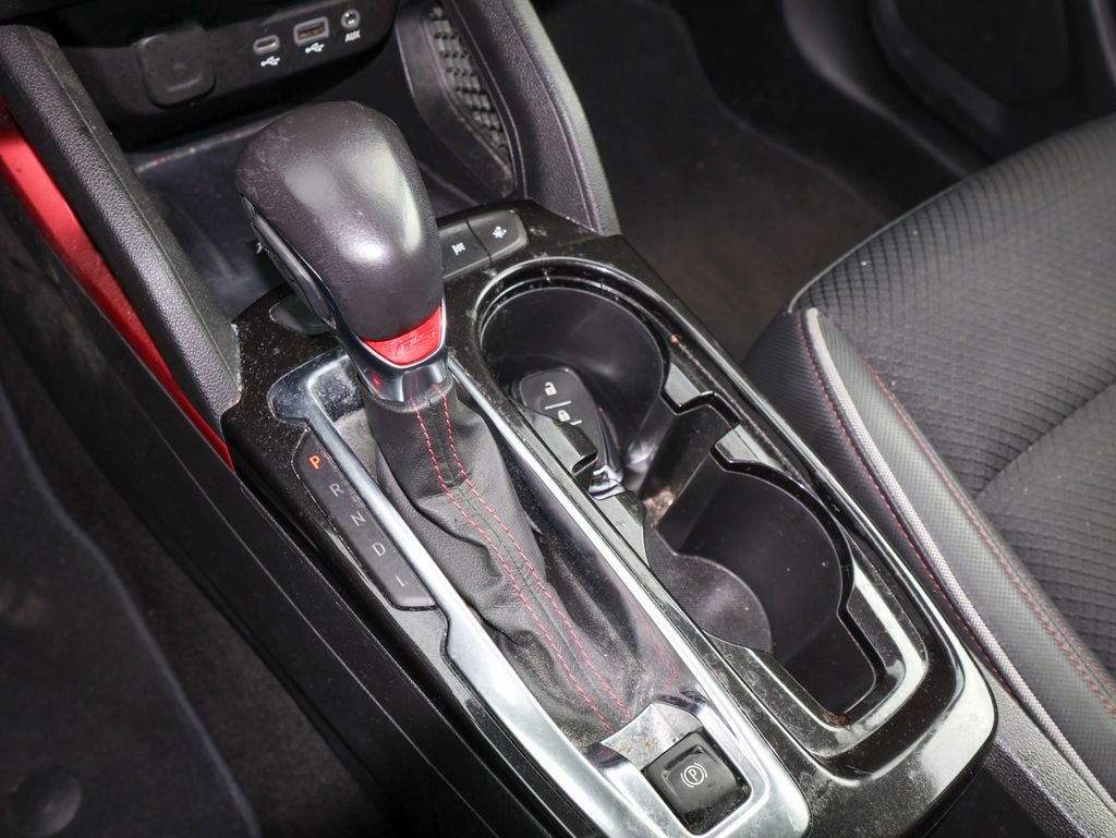 Used 2021 Chevrolet TrailBlazer RS w/ Technology Package FWD image 18