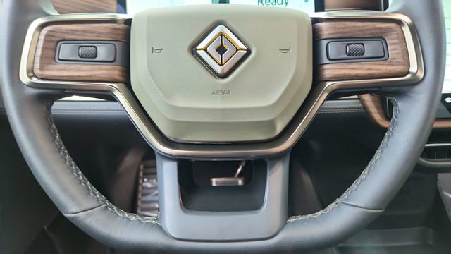 Used 2024 Rivian R1T Adventure AWD/4WD image 41