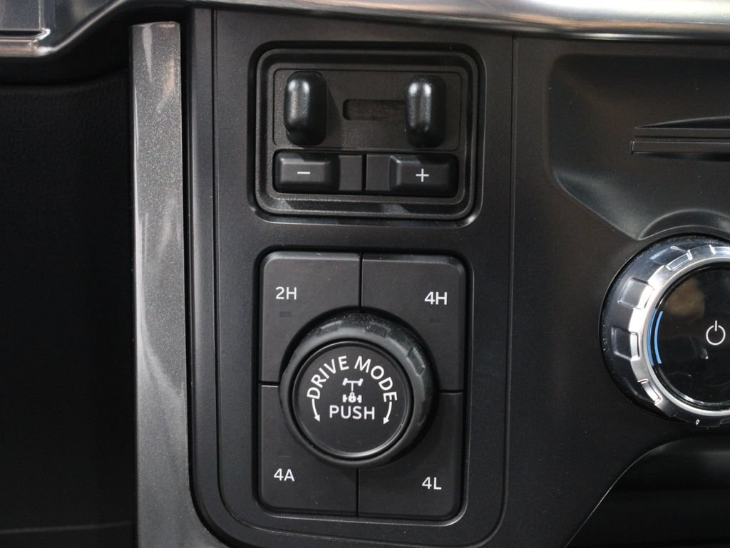 Used 2023 Ford F150 Lariat w/ Equipment Group 502A High AWD/4WD image 70