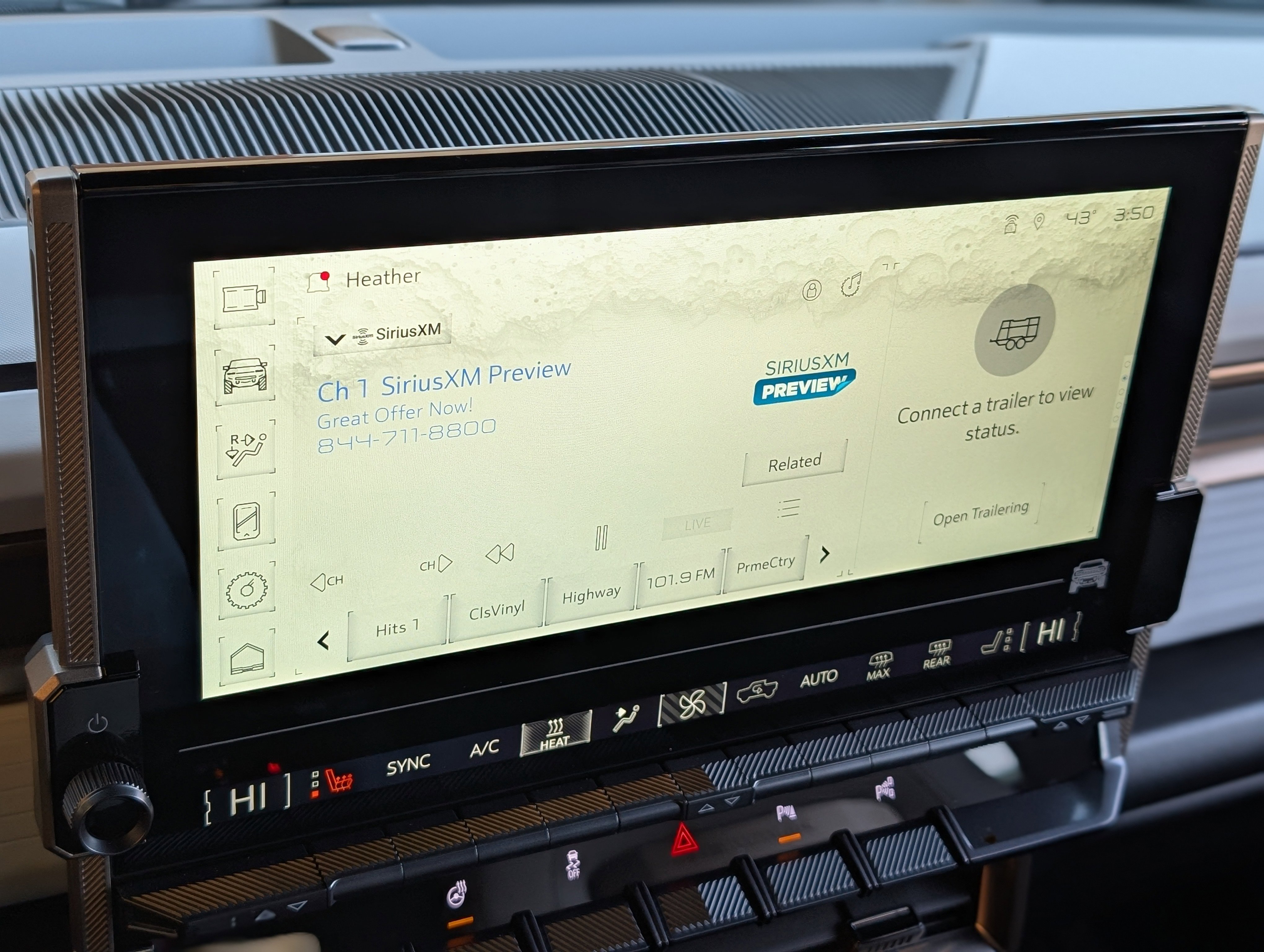 Used 2024 GMC Hummer EV 2X w/ LPO, Sport Package image 30