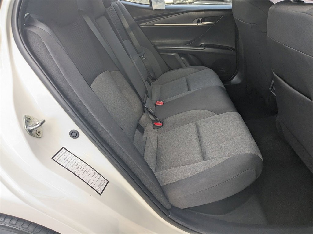 Used 2025 Toyota Camry LE image 29