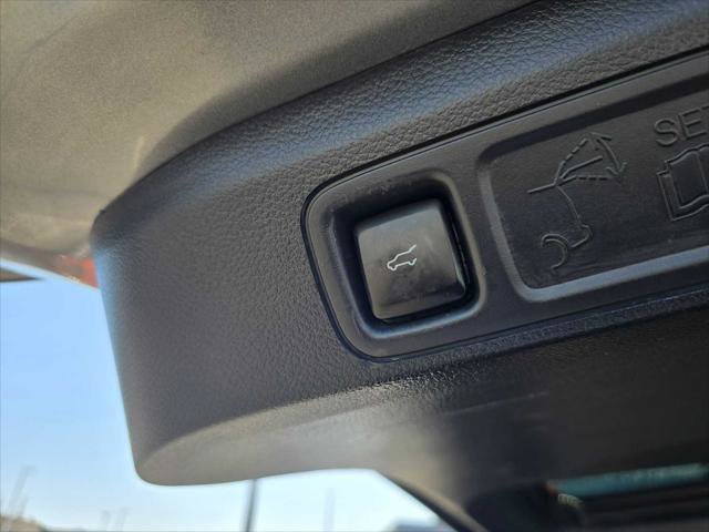 Used 2024 Ford Expedition Limited RWD image 19