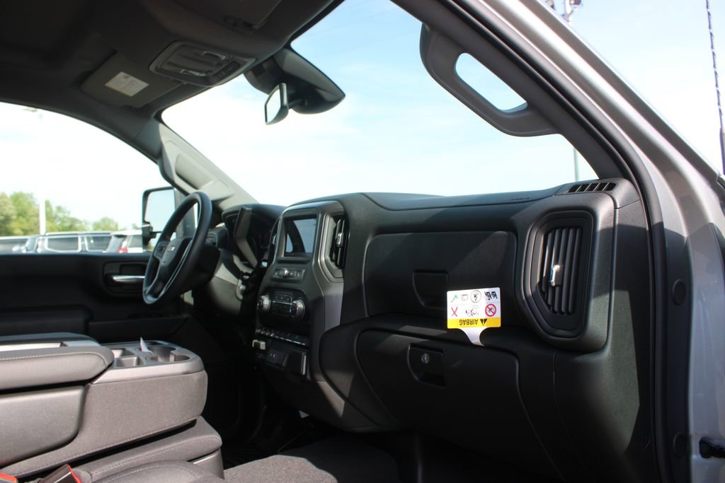 New 2026 Chevrolet Silverado 2500 Custom w/ Custom Value Package AWD/4WD image 24