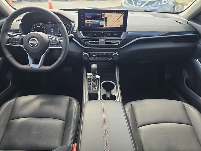 Certified 2024 Nissan Altima 2.5 SR w/ SR Premium Package image 12