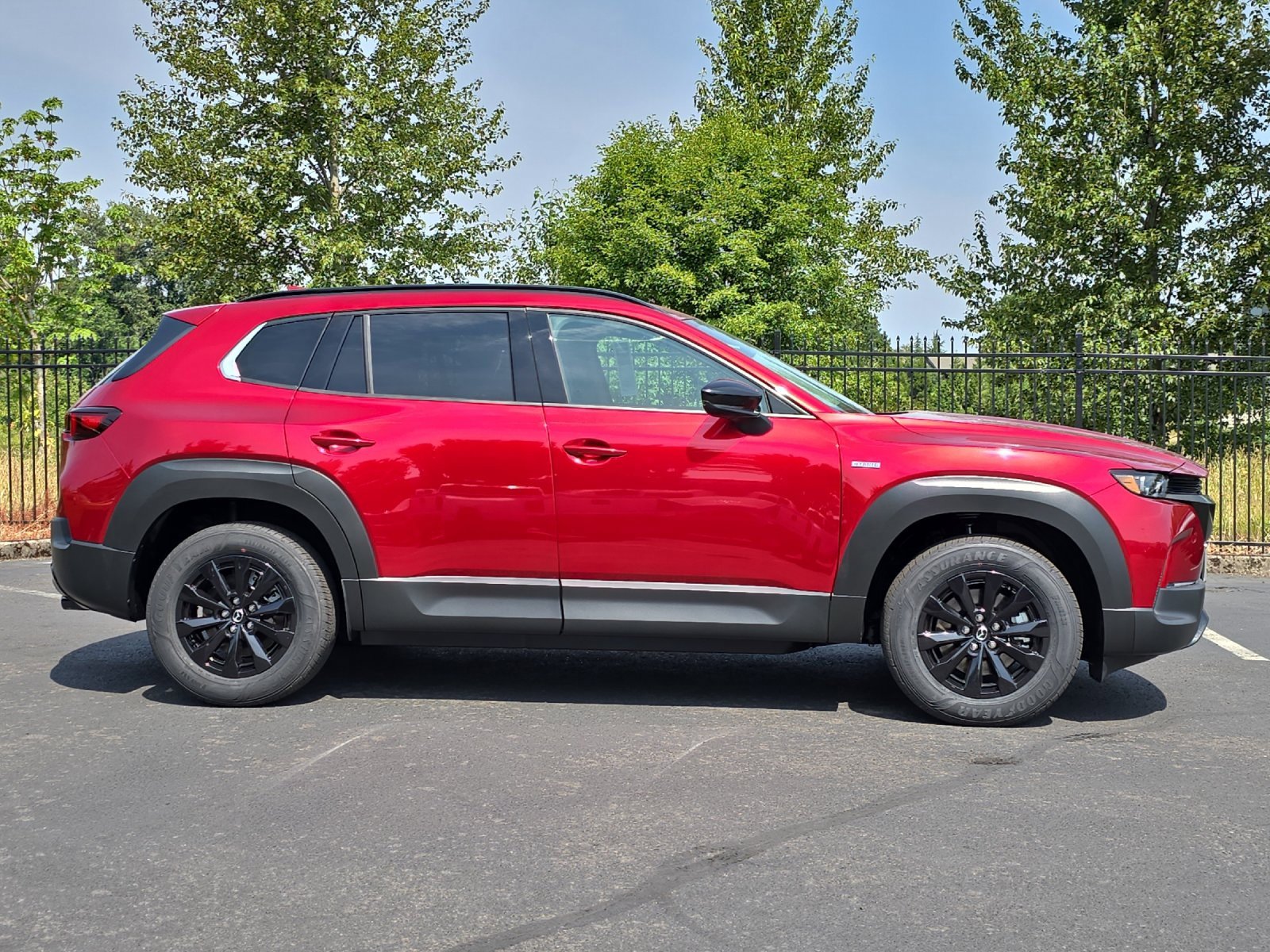 New 2025 MAZDA CX-50 AWD 2.5 Hybrid w/ Weather Package image 3