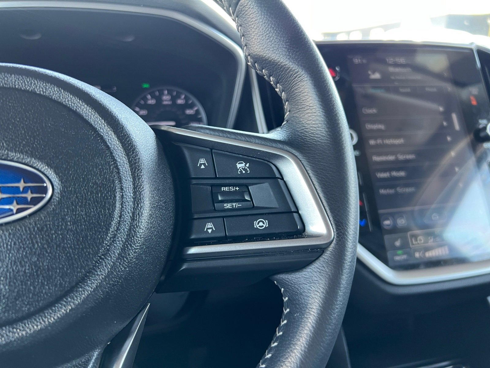 Used 2024 Subaru Ascent Premium w/ Convenience Package image 20