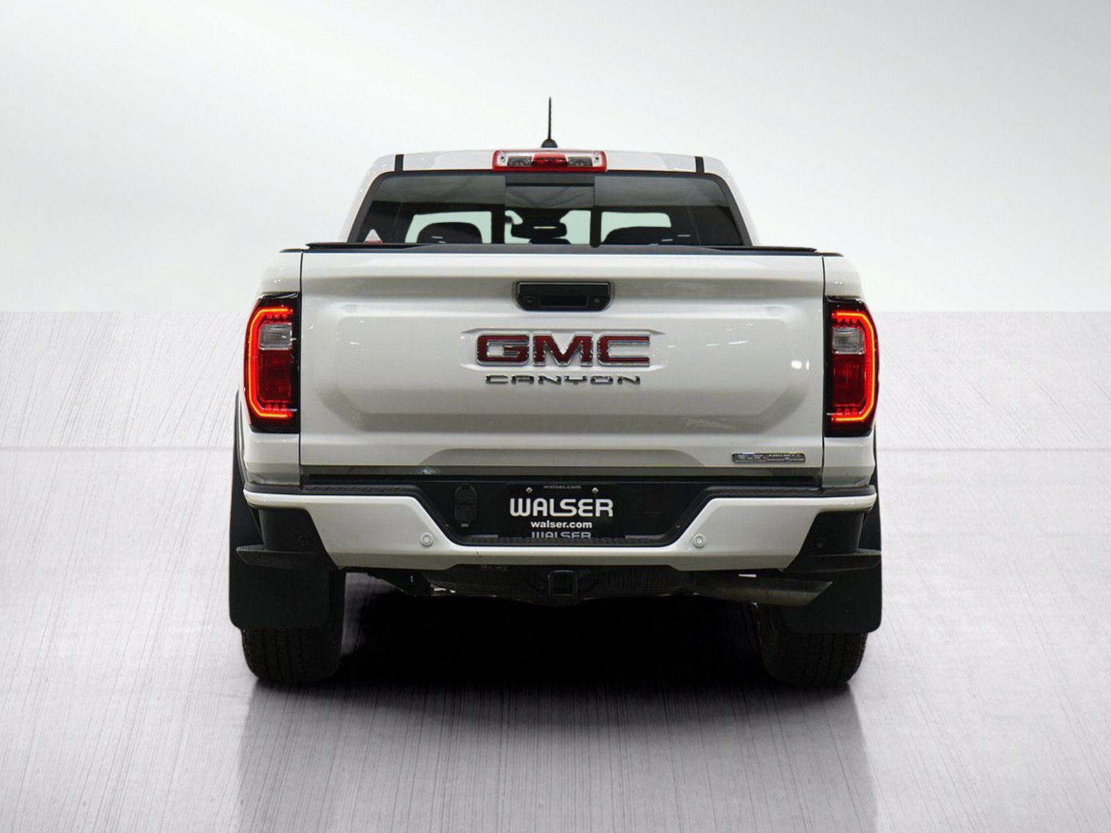 Used 2025 GMC Canyon Elevation w/ Convenience Package AWD/4WD image 4