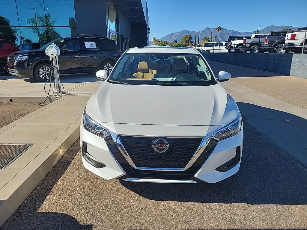 Used 2023 Nissan Sentra SV w/ SV Premium Package FWD image 2