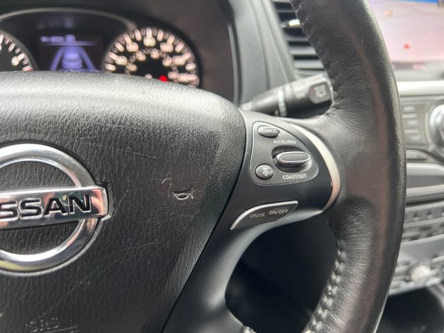 Used 2020 Nissan Pathfinder SL image 31