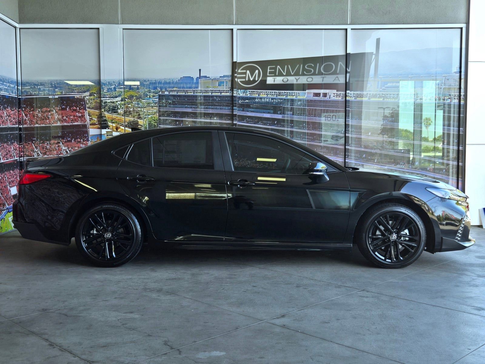 Certified 2026 Toyota Camry SE w/ Convenience Package FWD image 4