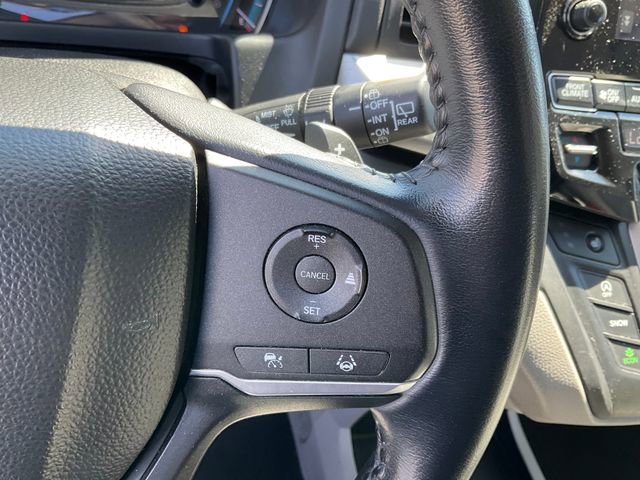 Used 2023 Honda Odyssey EX-L image 13