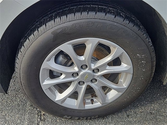 Used 2018 Chevrolet Equinox LS w/ LPO, Cargo Package image 7