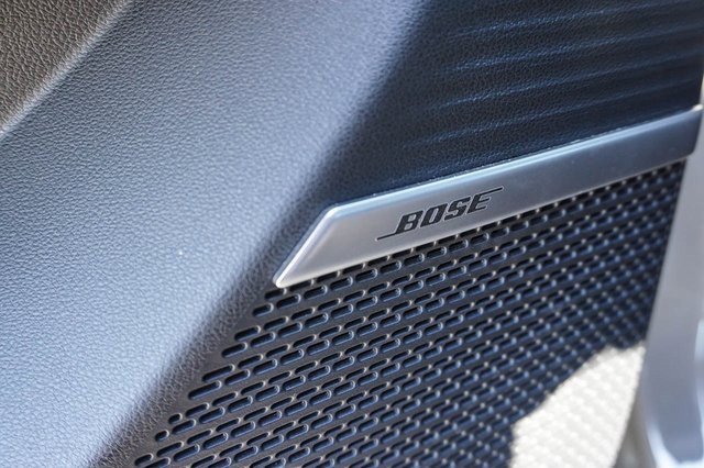 Used 2025 Hyundai Santa Fe Limited image 12