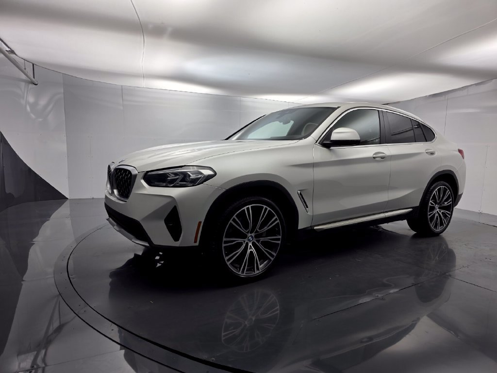Certified 2024 BMW X4 xDrive30i w/ Premium Package AWD/4WD image 8