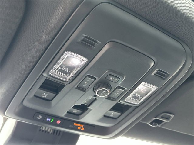 Used 2025 Chevrolet Suburban High Country w/ Sun And Tow Package image 34