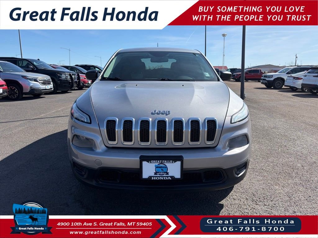 Used 2014 Jeep Cherokee Sport image 2
