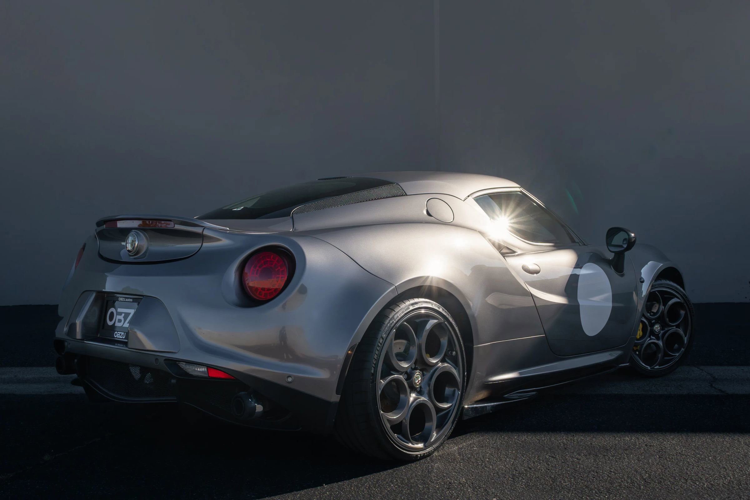 Used 2015 Alfa Romeo 4C Coupe w/ Leather Interior Group RWD image 12