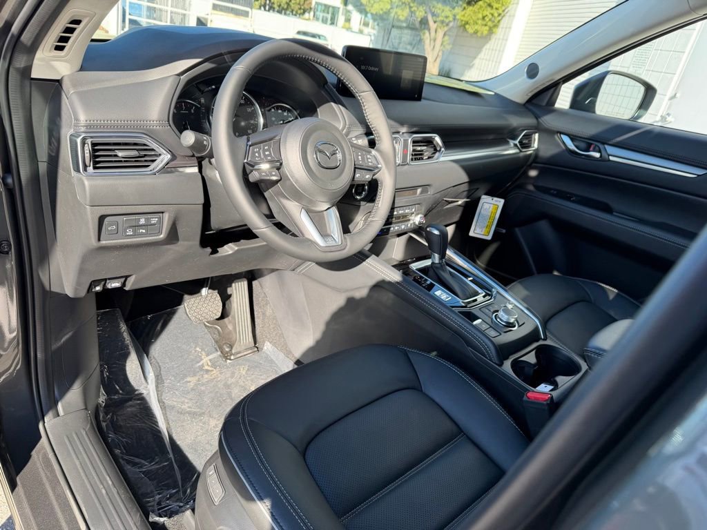 New 2025 MAZDA CX-5 AWD 2.5 S w/ Premium Plus Pkg image 2
