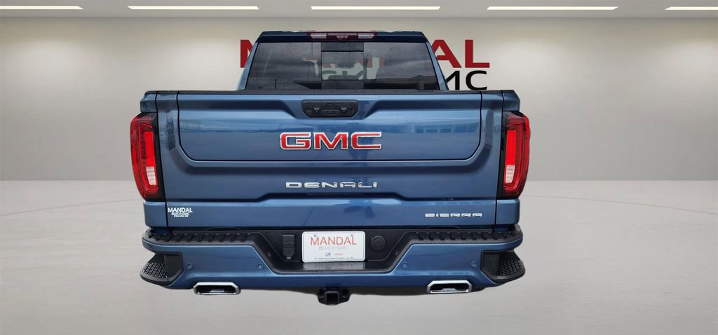 Used 2024 GMC Sierra 1500 Denali w/ Technology Package AWD/4WD image 9