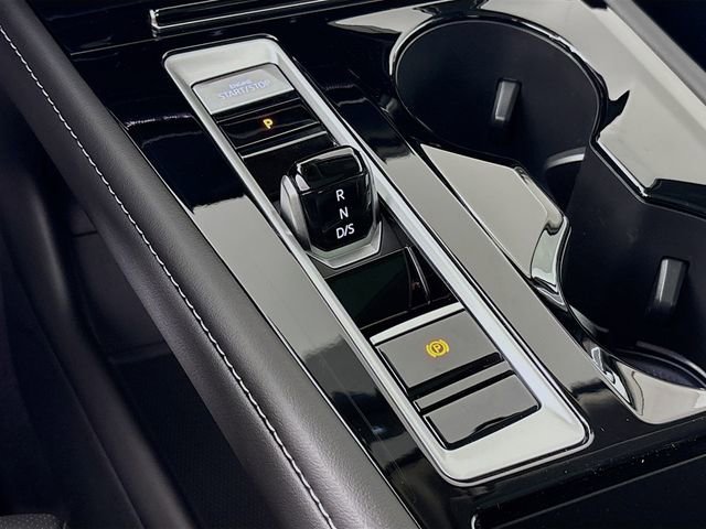 New 2026 Volkswagen Atlas SEL Premium R-Line image 18