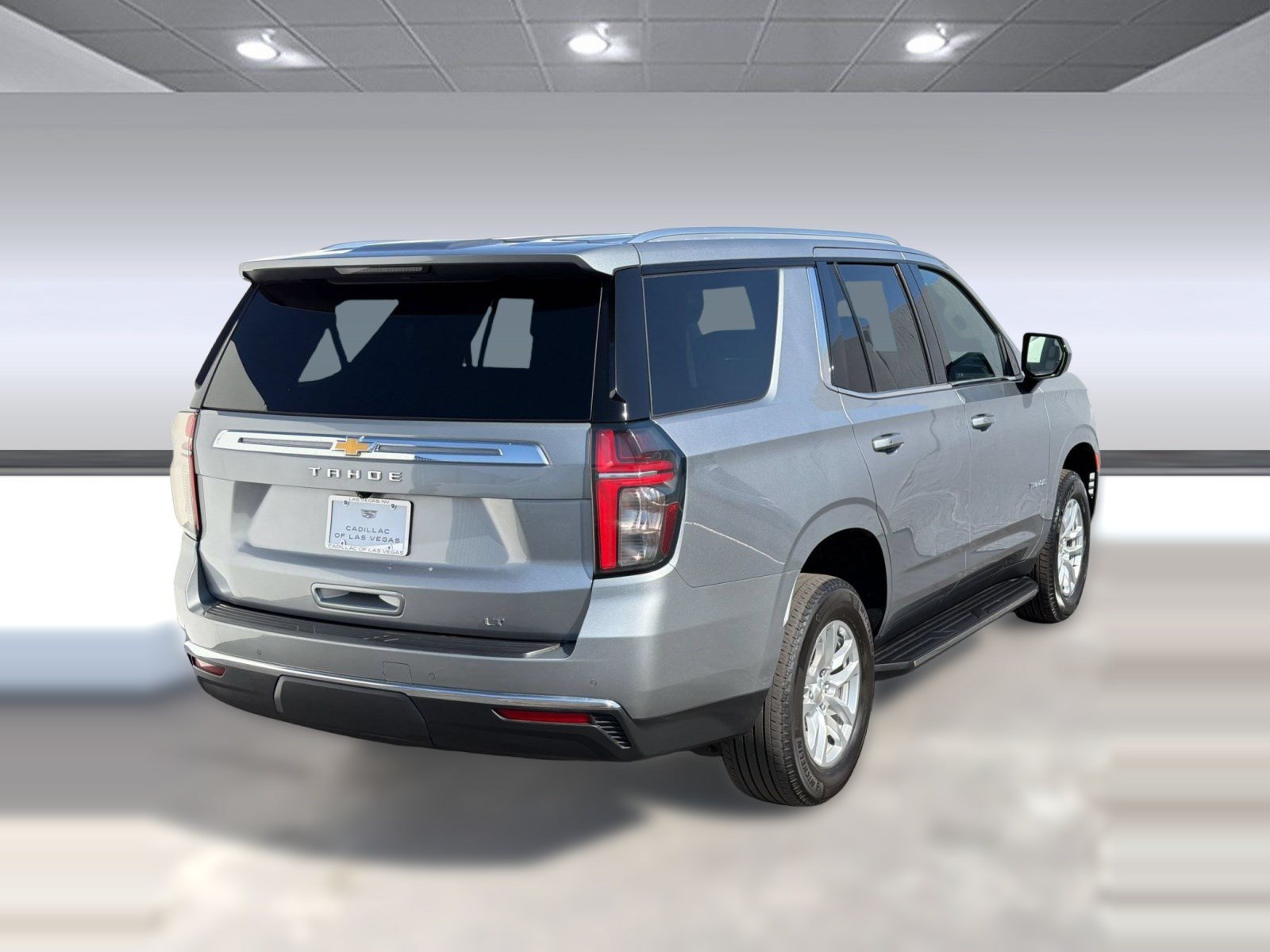 Used 2024 Chevrolet Tahoe LT RWD image 8
