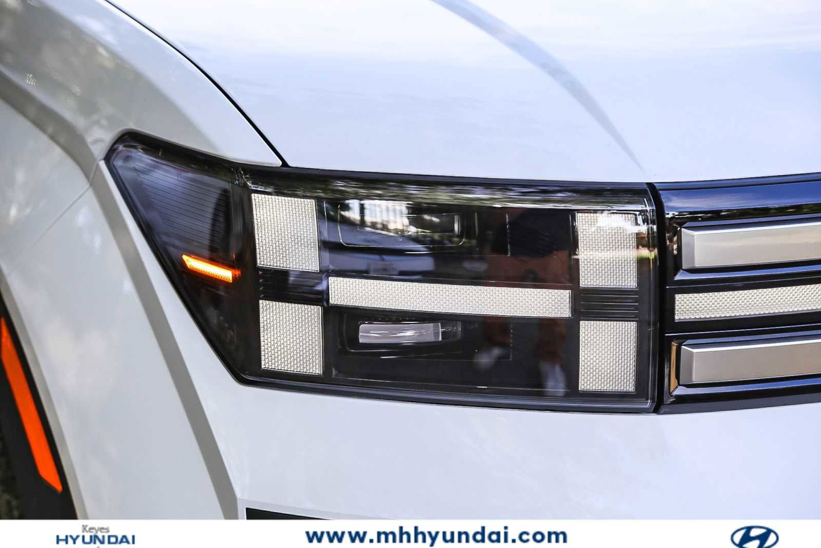 New 2026 Hyundai Santa Fe SE FWD image 4
