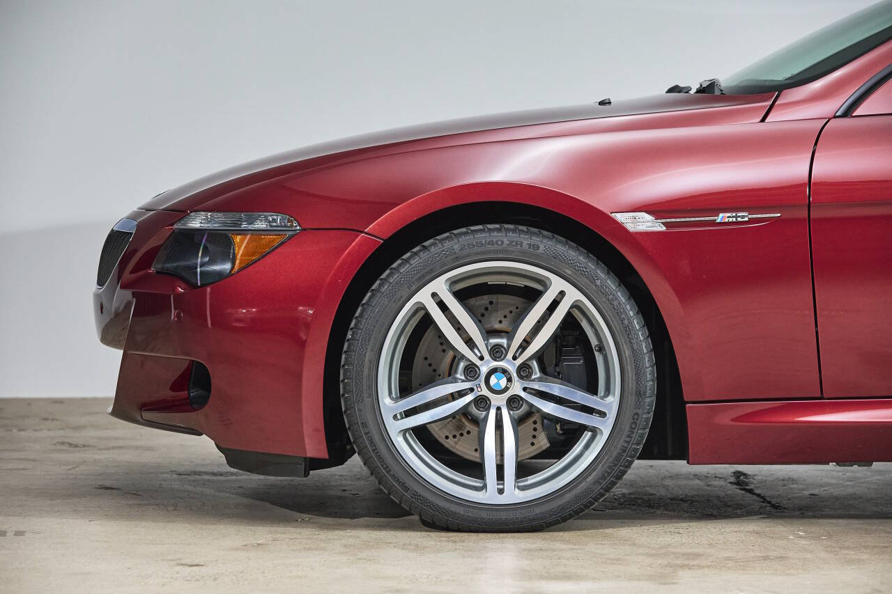 Used 2006 BMW M6 Coupe RWD image 25
