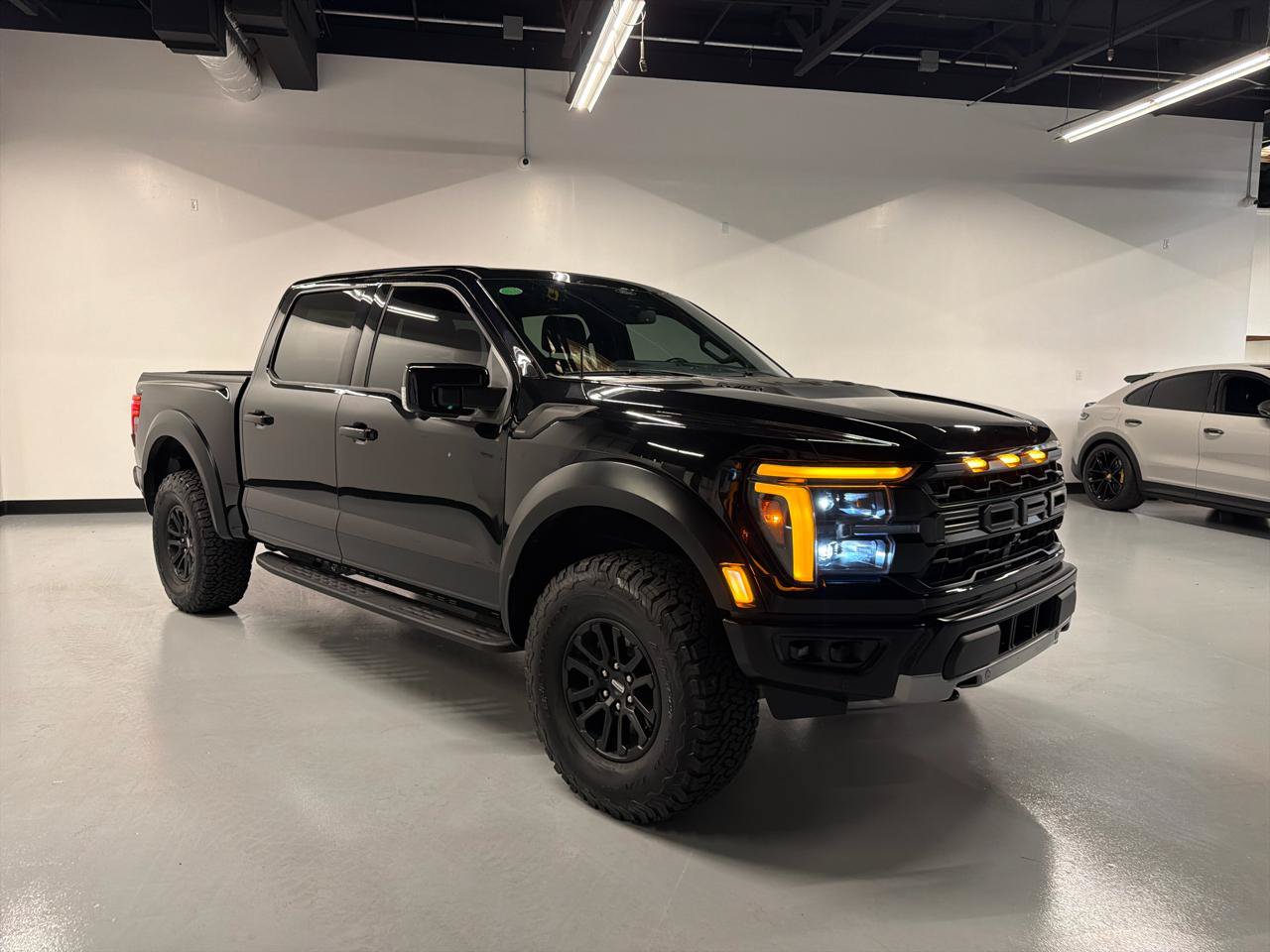 Used 2024 Ford F150 Raptor AWD/4WD image 13