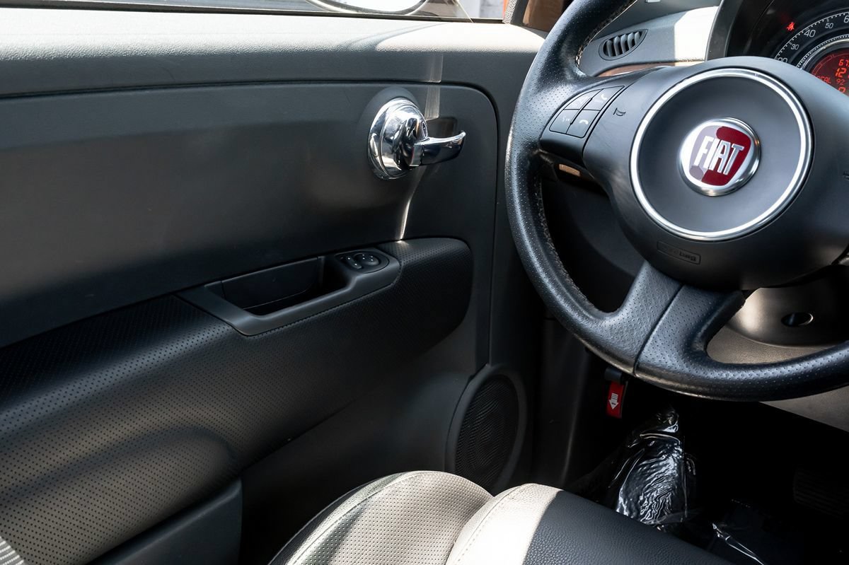Used 2012 FIAT 500 Sport w/ Safety & Sound Pkg FWD image 12