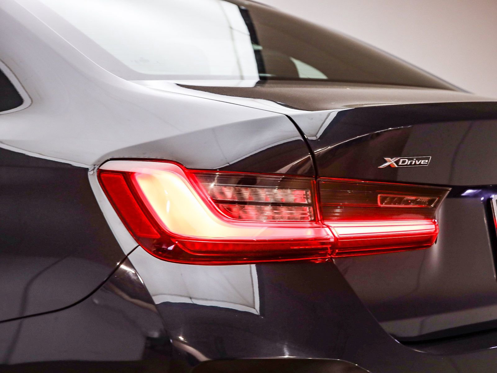 Certified 2025 BMW 330i xDrive 330i xDrive image 11