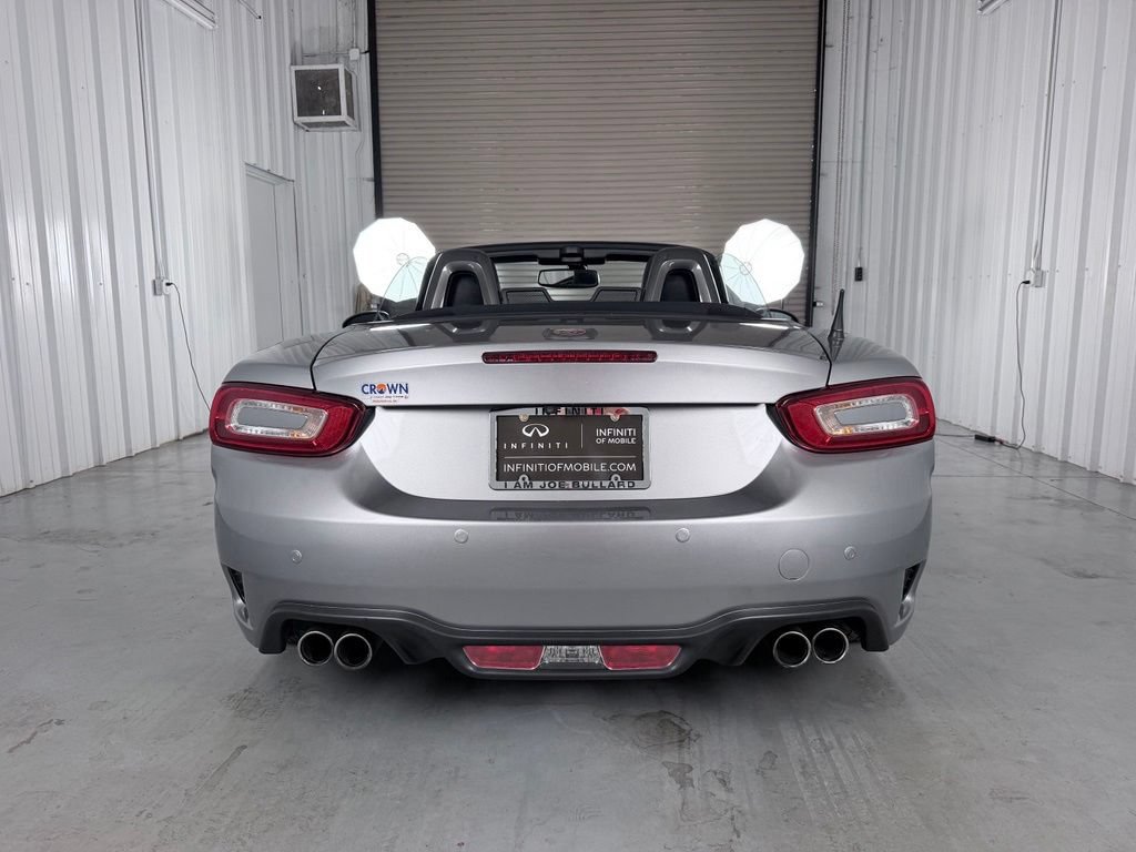 Used 2017 FIAT 124 Spider Abarth RWD image 12