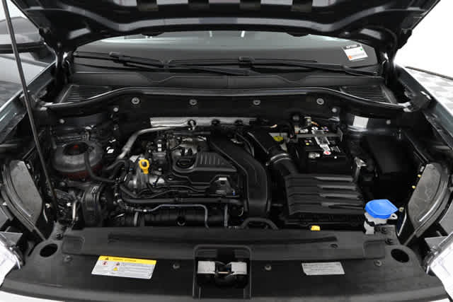 Certified 2023 Volkswagen Taos SE FWD image 27