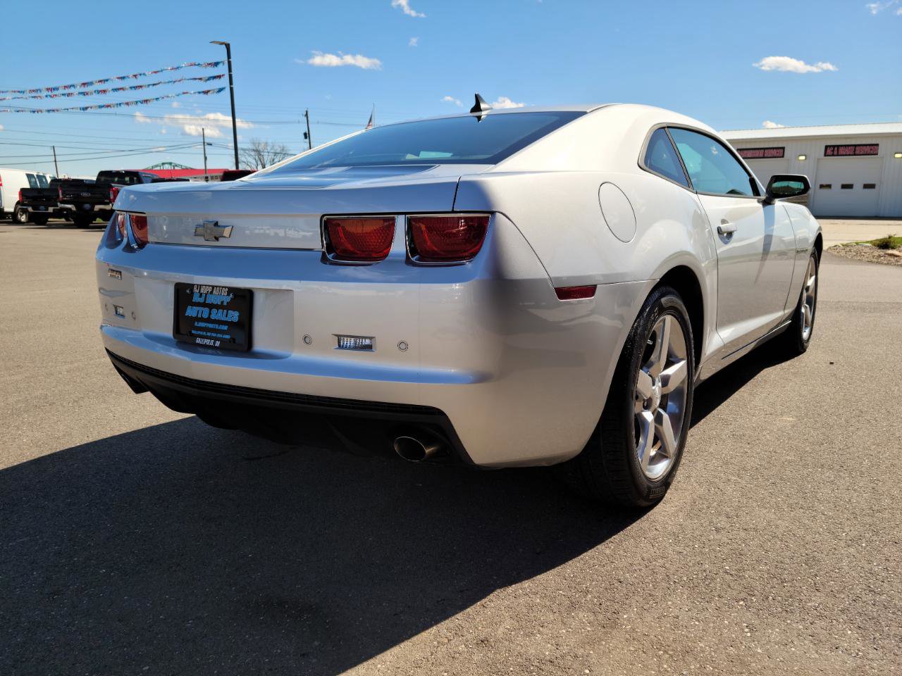Used 2010 Chevrolet Camaro LT image 4