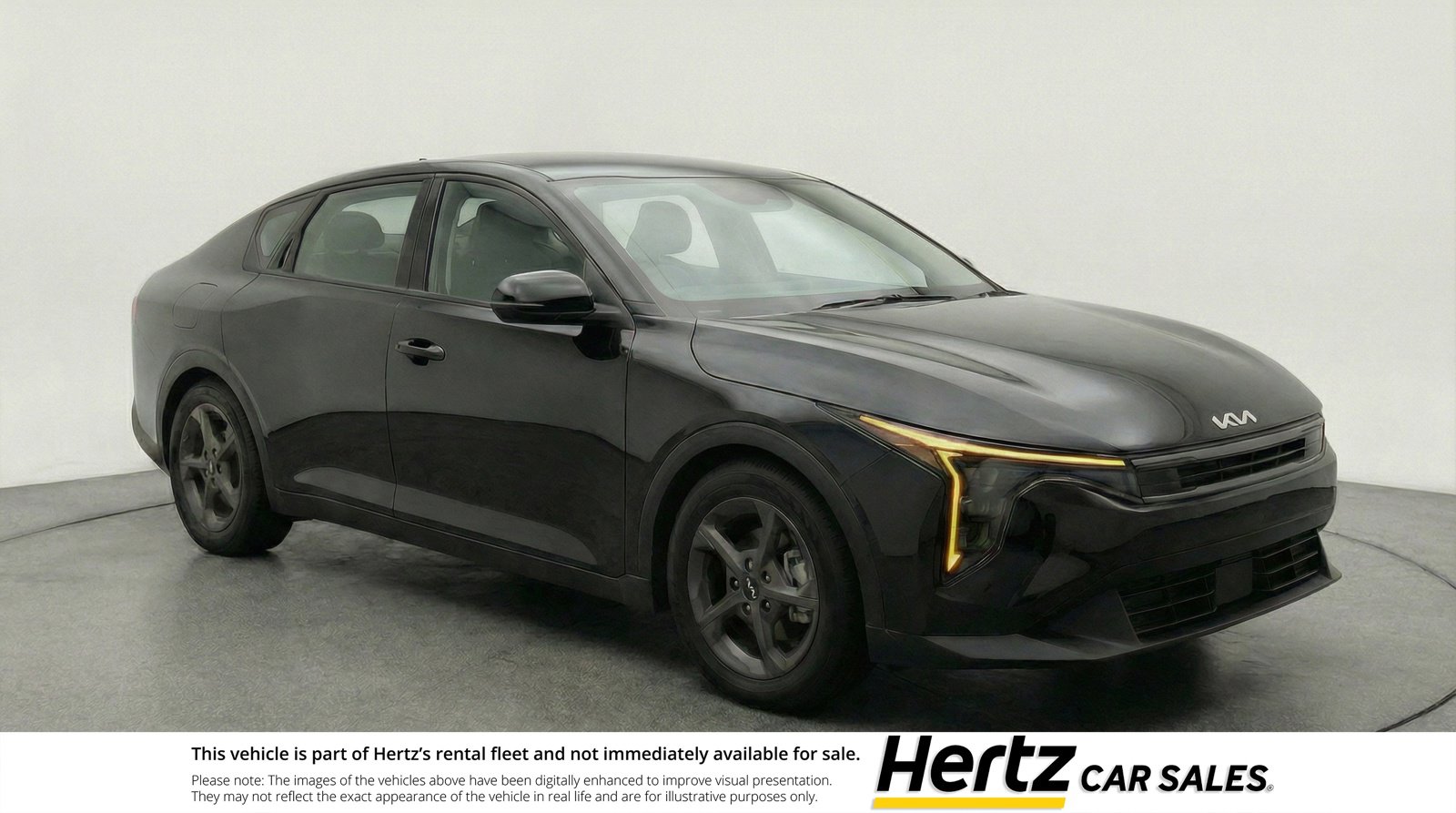Used 2025 Kia K4 LXS FWD image 1